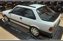 Miniaturas de carros 1.18