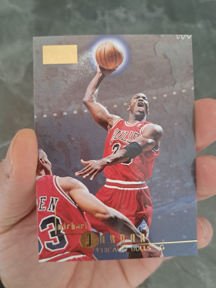 Michael Jordan, 1996-97 SKYBOX PREMIUM #16