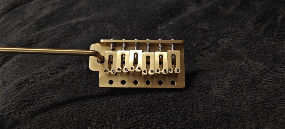 Mostek Stratocaster Full Mosiądz Lepszy niz Gotoh Fender Stratocaster