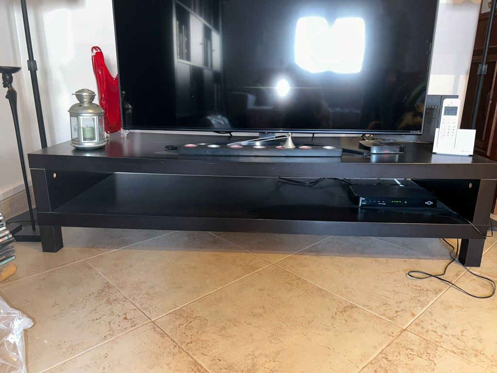 Mesa de Tv Ikea escura