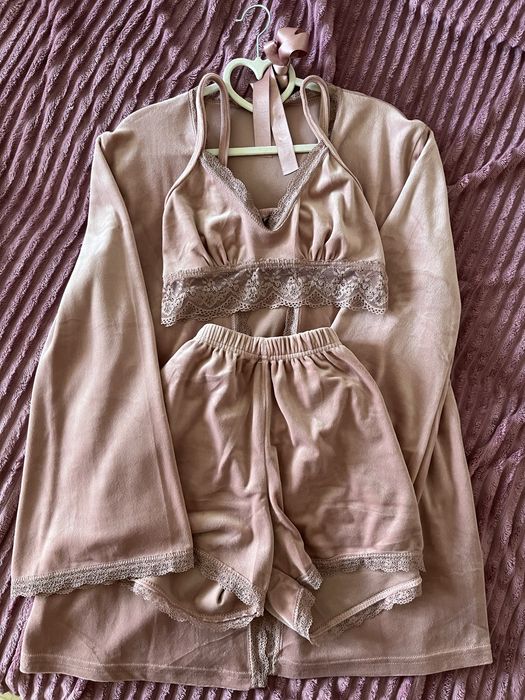 Комплект 3-ка, халат,топ та шорти