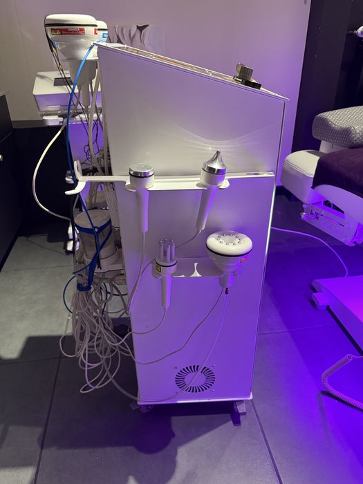 Kombajn kosmetyczny 18w1 All Inclusive Gold