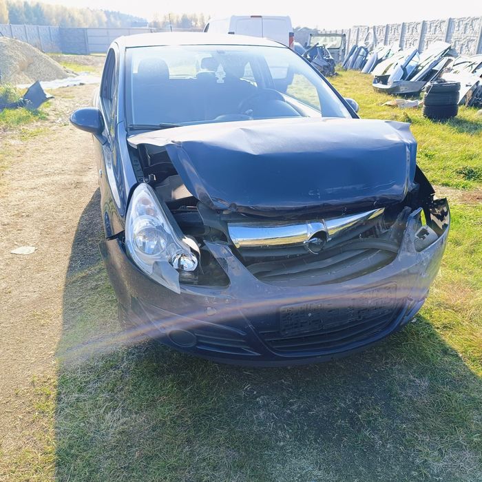 Opel Corsa d 1.0i z20z części