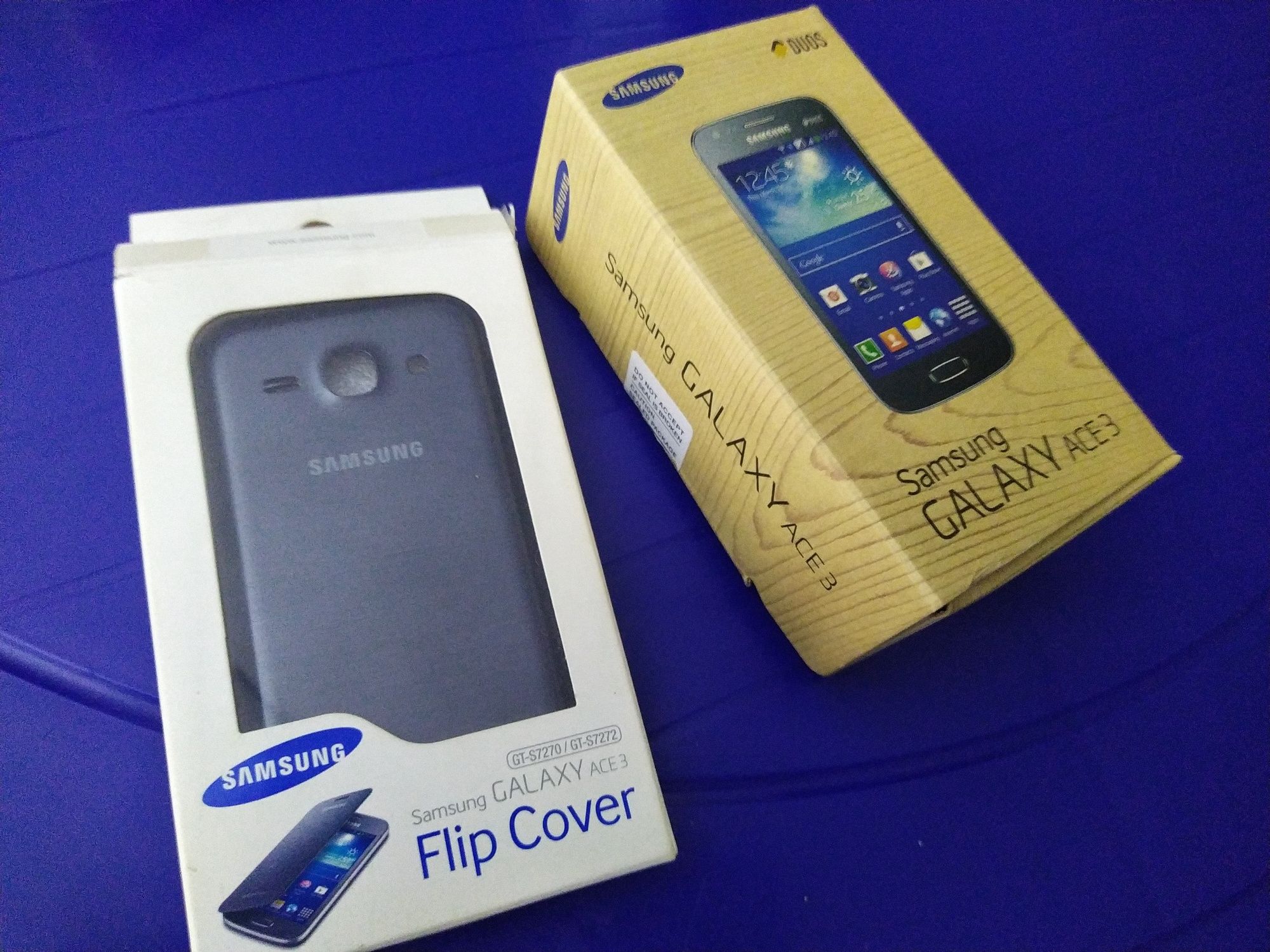 Смартфон Samsung Galaxy Ace 3 duos 7272
