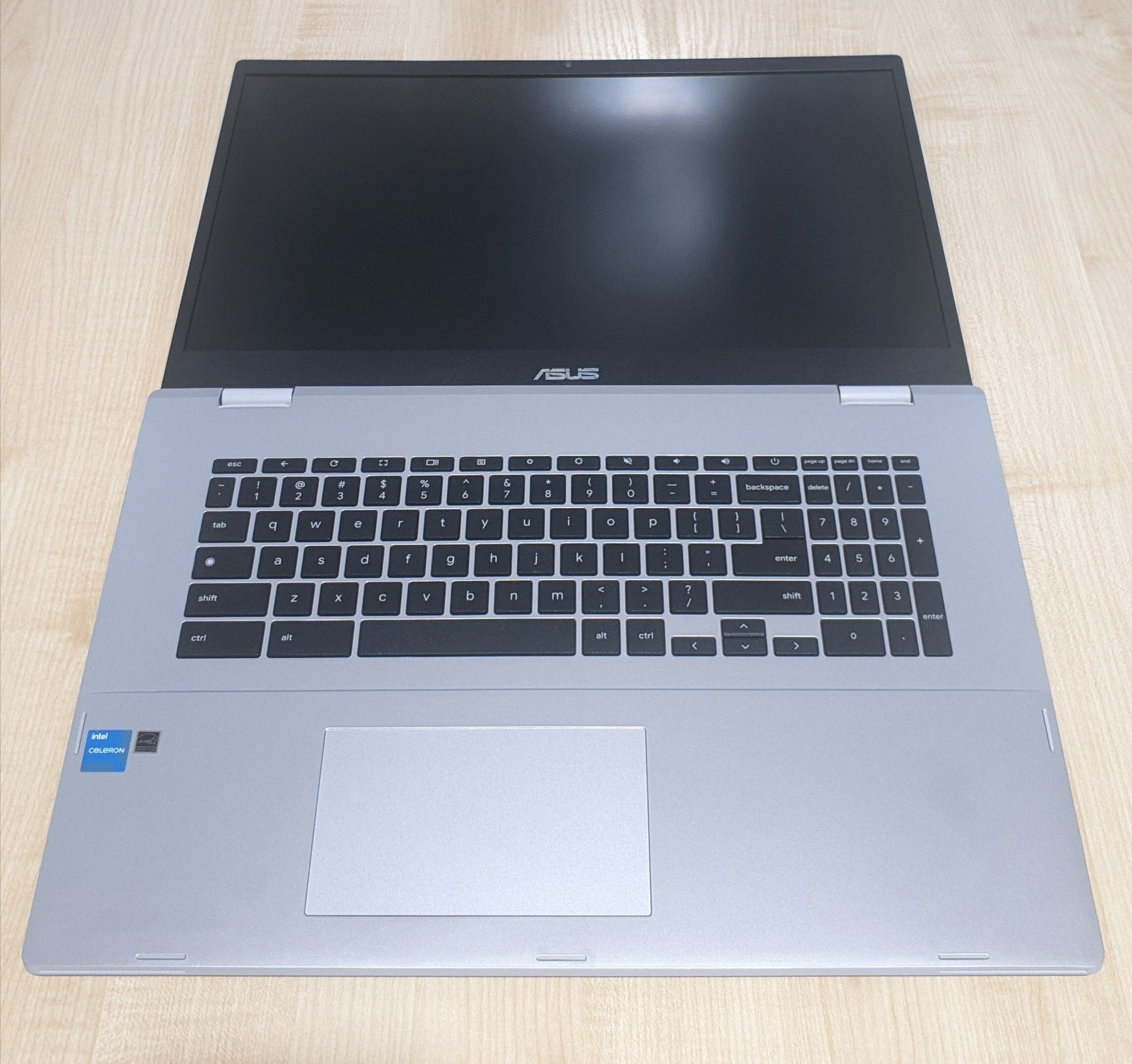 Ноутбук, notebook, хромбук, chromebook Asus 17 дюймов.