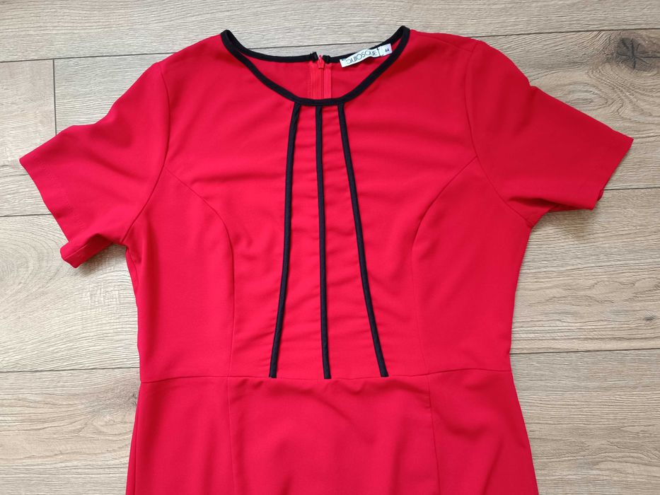 sukienka czerwona QUIOSQUE wizytowa 42 44 XL