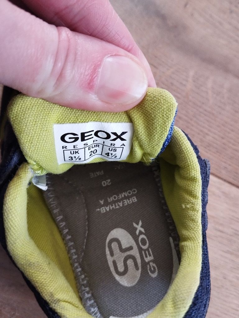 Sneakersy buciki chłopięce Geox 20