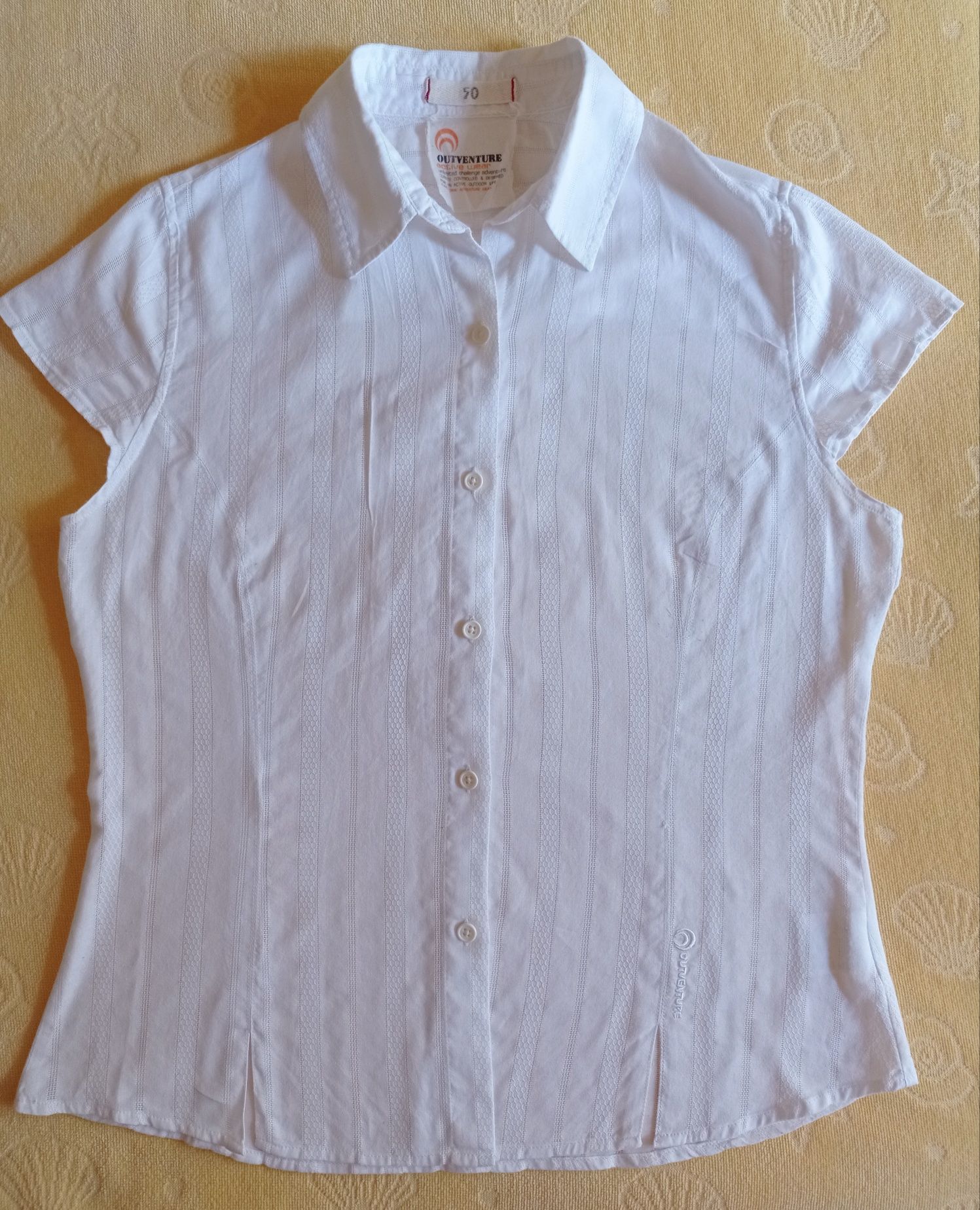 Лёгкая летняя белая х/б рубашка с коротким рукавом Outventure р. 48