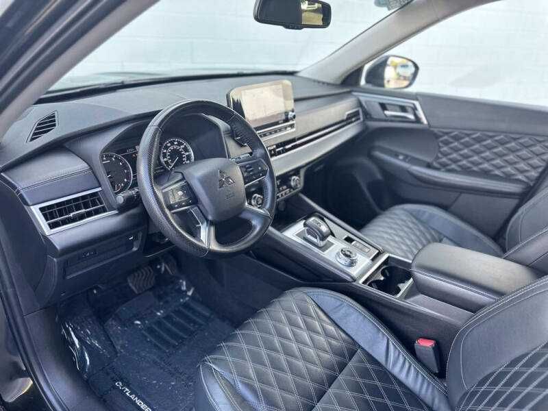 2022 Mitsubishi Outlander