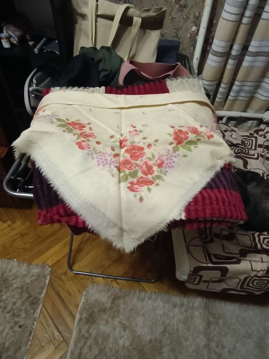 Хустки, різні старовинні