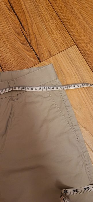 Spodenki H&M beżowe