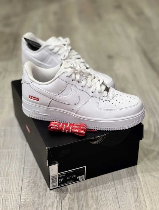 "Buty koszykówki "Nike_Air_Force_1_Low_Supreme_White R.38.5