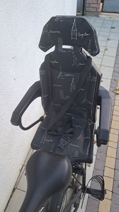 Дитяче велокрісло