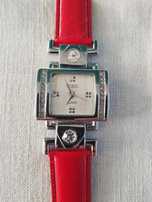 Zegarek damski nareczny YISHI Quartz z czerwonym paskiem nowa bateria