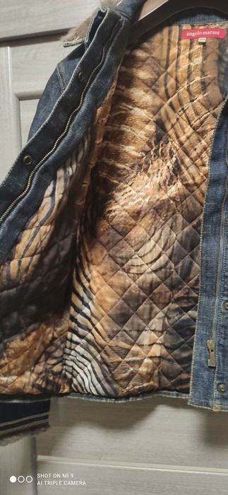 Жіноча  джинсова куртка на підкладці Angela Marani Італія
