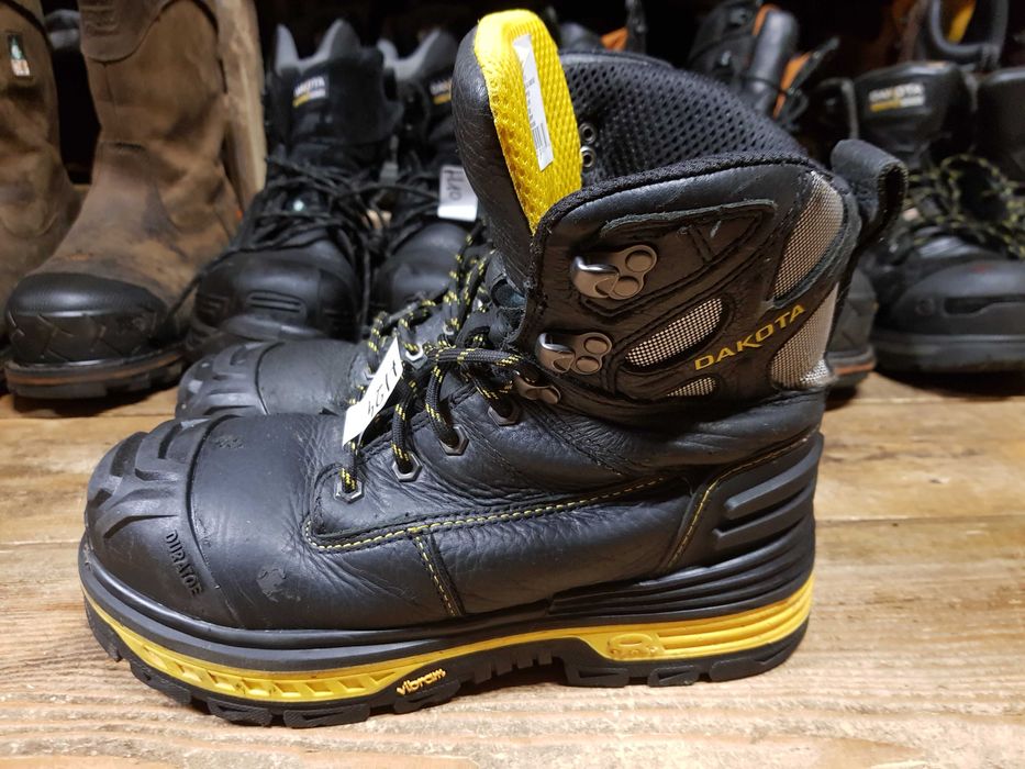 Buty robocze DAKOTA rozm 41 wkł 27 cm S3