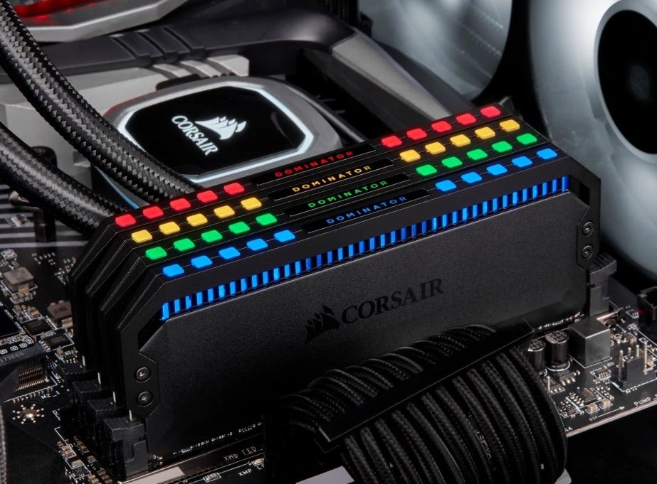 Corsair Dominator Platinum RGB DDR4 2x16 32Gb оперативная память