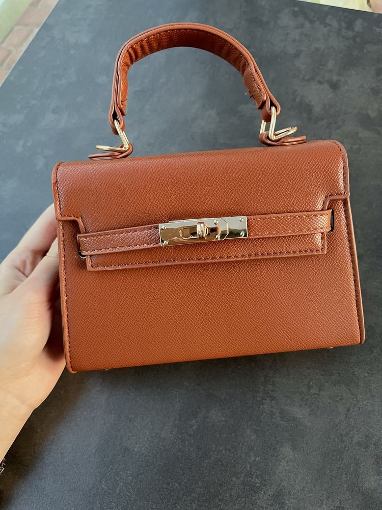 Сумочка в стилі Hermès Kelly