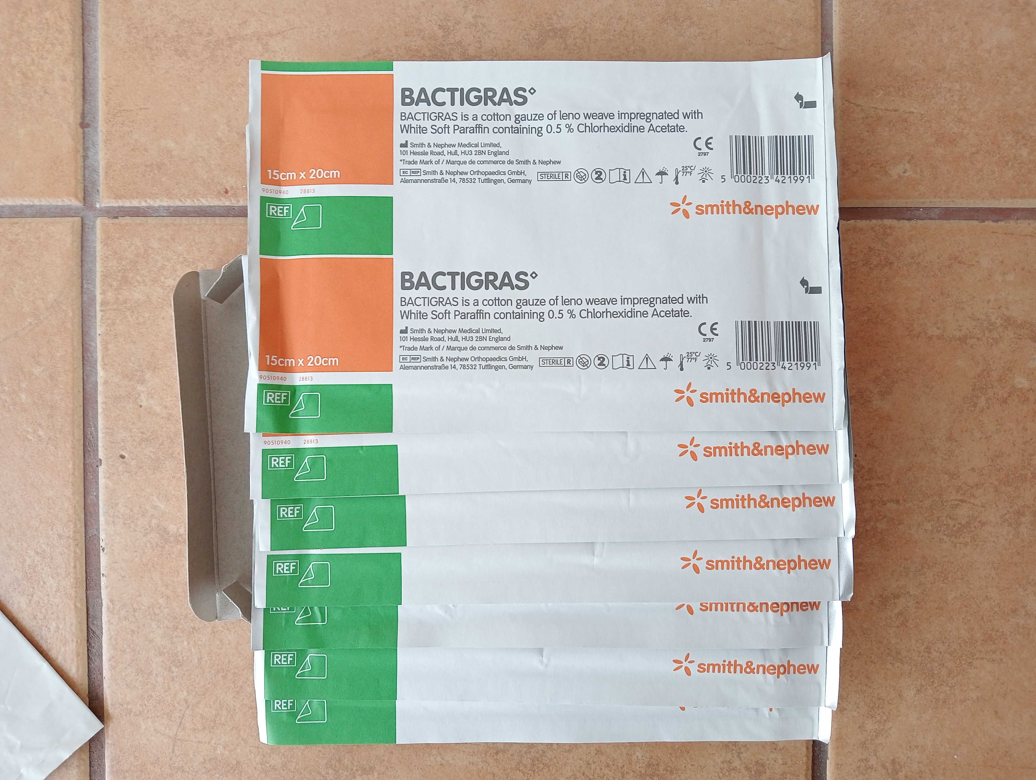 Bactigras opatrunek z chlorheksydyną jałowy, 15 x 20 cm, 7 sztuk