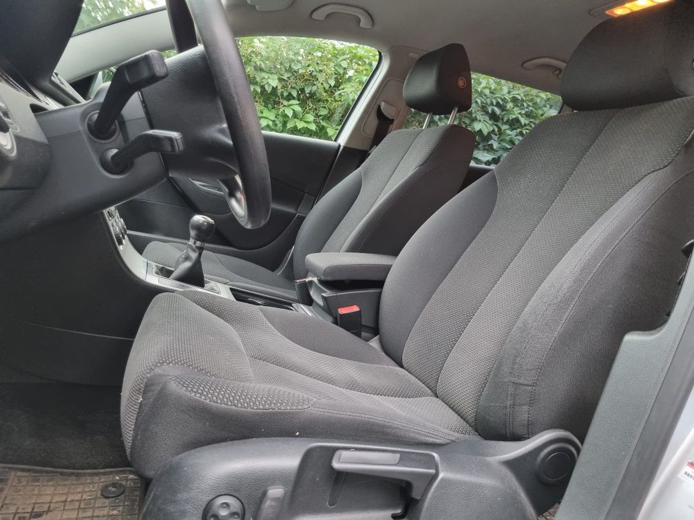 Passat b6 2.0tdi 140km manual