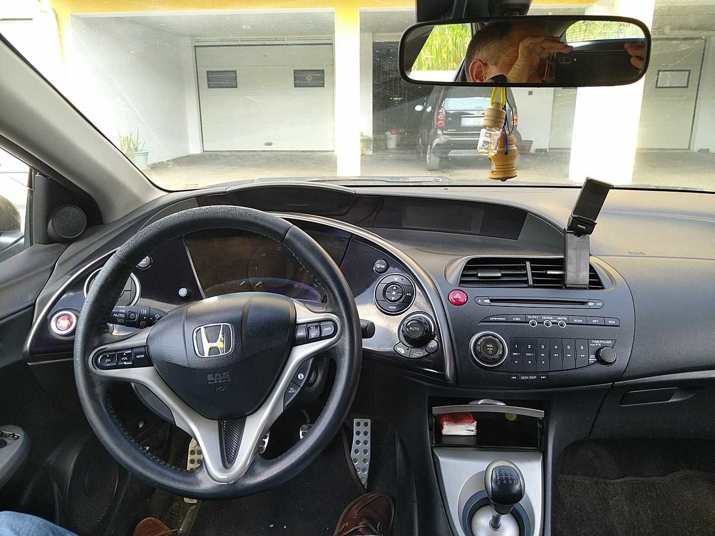 Honda Civic 2.2 iCDTI excelente carro