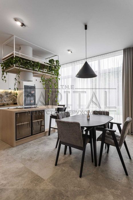 Продаж/Таунхаус/120 м2/Чабани//вул Покровська, 112/Києво-Святошинський