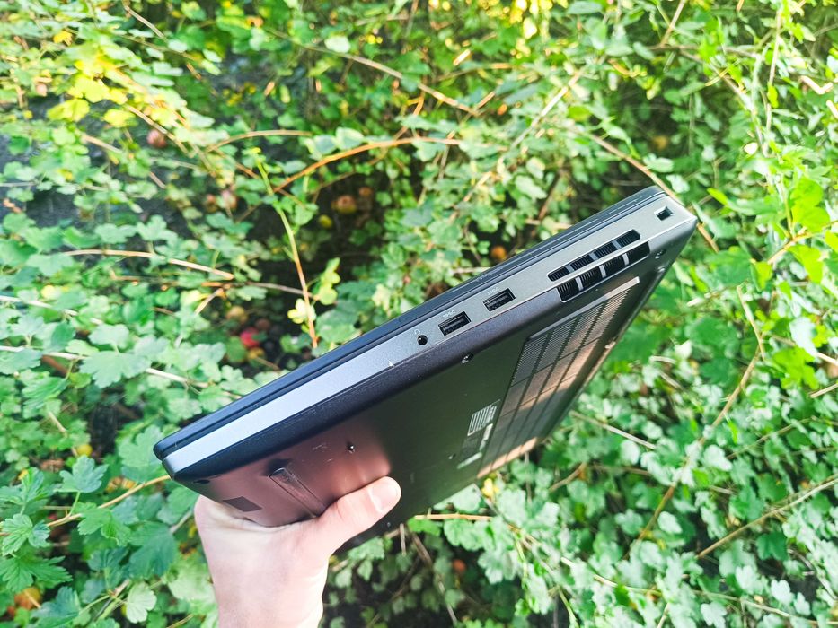 6 ядер Ігровий ноутбук DELL i7 8850H/32gb/512gb/Nvidia P3200 6GB