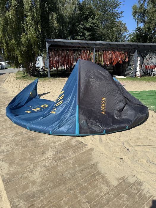 Sprzedan latawiec Airush One v2 17