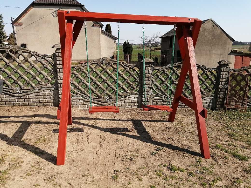 huśtawka drewniana ogrodowa podwójna