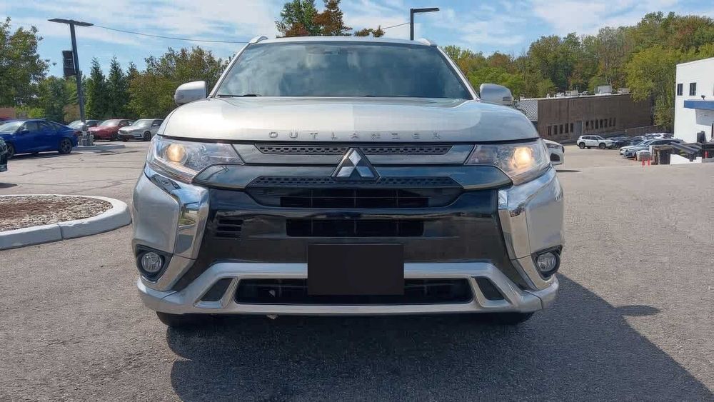 Mitsubishi Outlander Hybrid Plug-in SEL S-AWC      2022