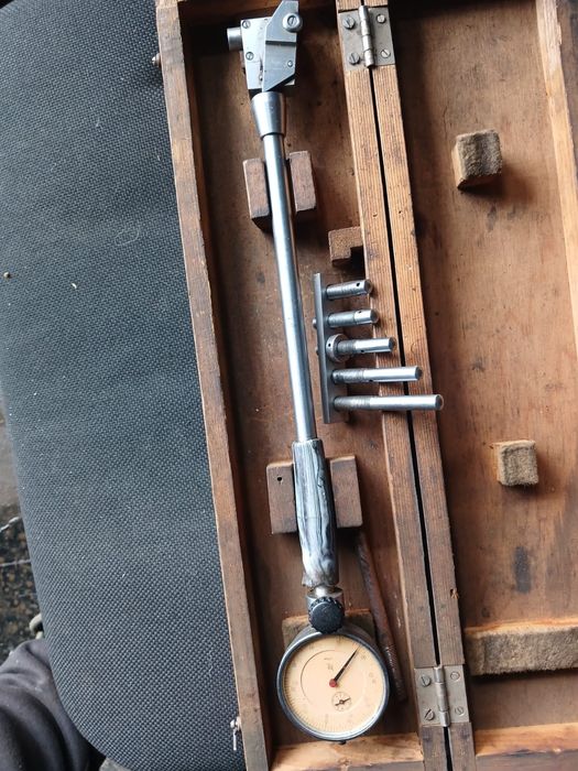 Нутрометр мікрометр