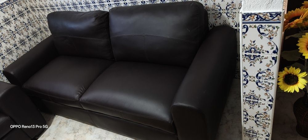 Sofá pele preto como novo
