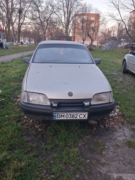 Продаю машину, Opel Omega a.
