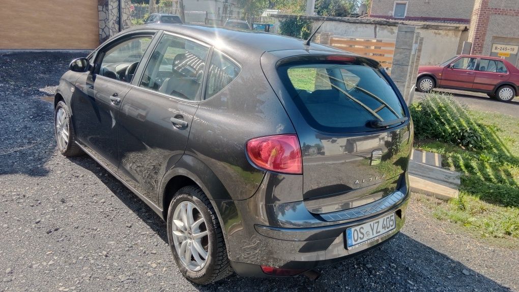 Seat aleta 1.6 mpi 102km climatronic bezwypadkwa zadbana