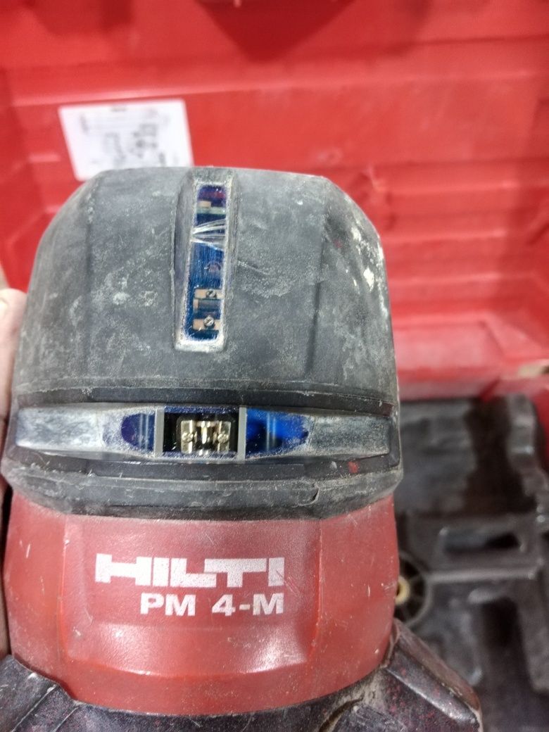 Laser PM 4-m HILTi