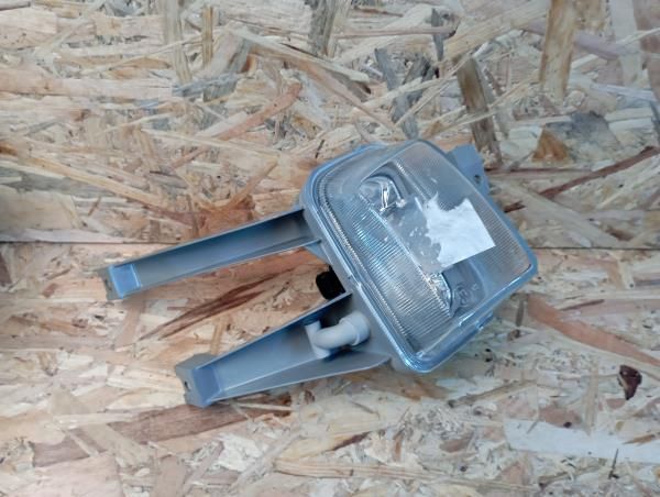 Farol nevoeiro frente direito OPEL Astra F (56_, 57_)