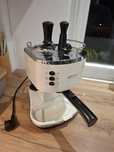 Ekspres do kawy ciśnieniowy DeLonghi Eco 310