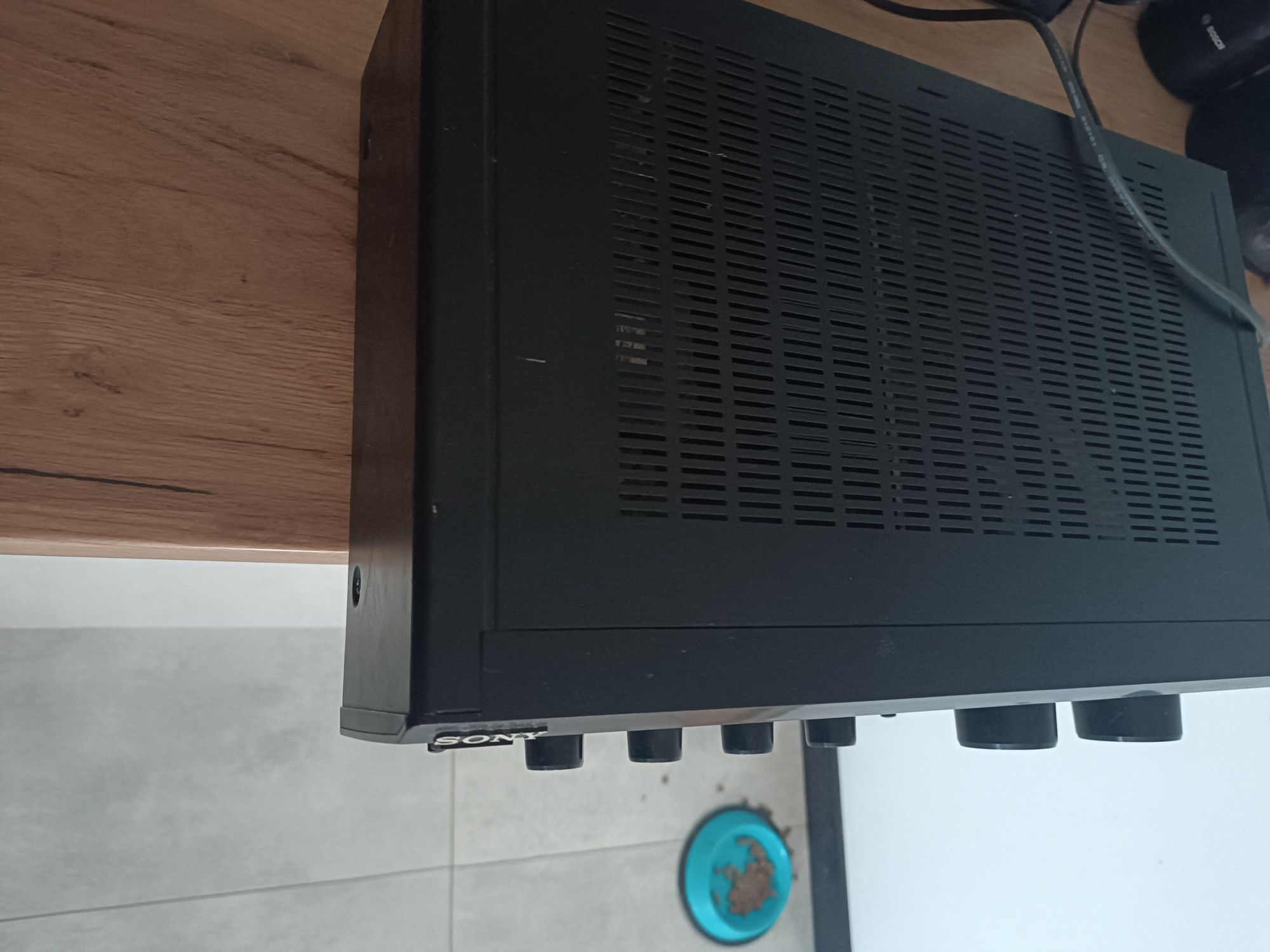 Wzmacniacz  Sony TA-FE 520R .