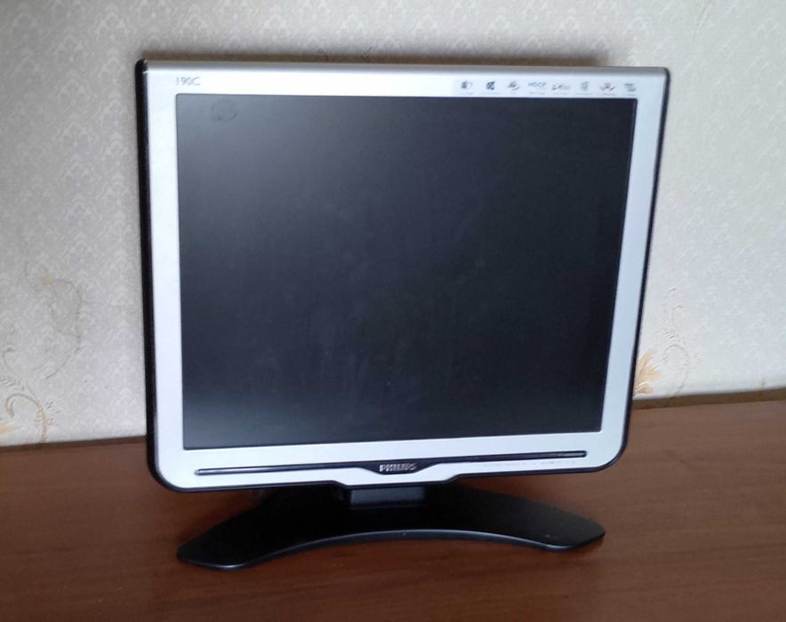 Монитор для компьютера Philips 190С 19 дюймов