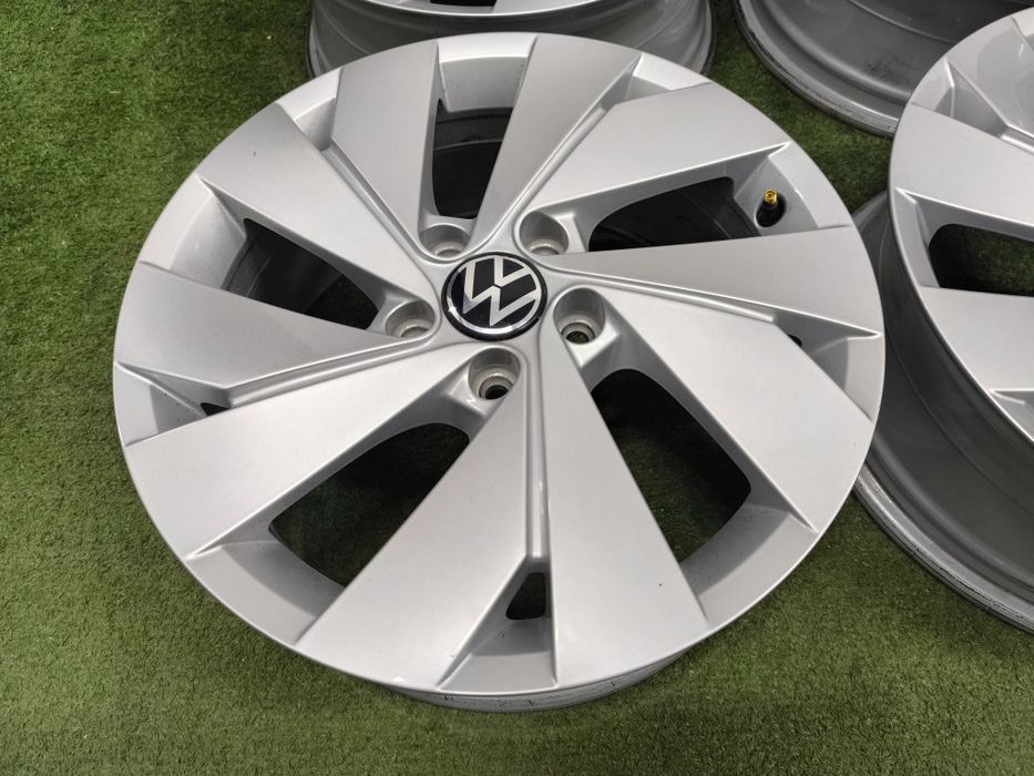 17" felgi 5x112 et46 VW Golf 6 7 8 Touran Caddy Seat Skoda Audi a3 GTI