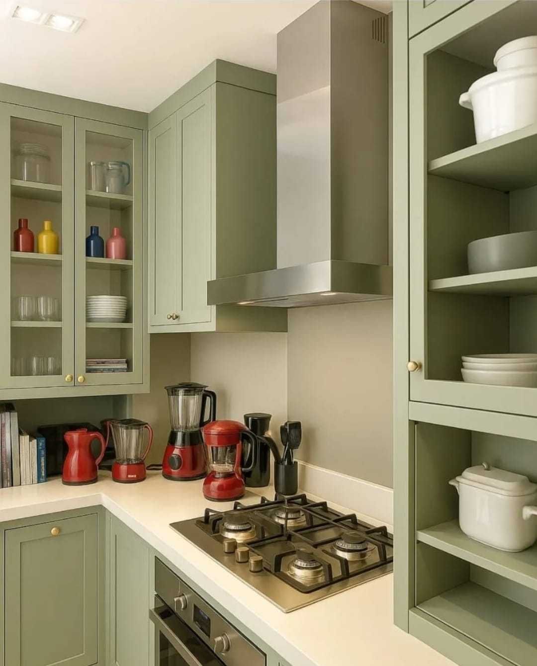 Armários / Roupeiros / Cozinhas / WC