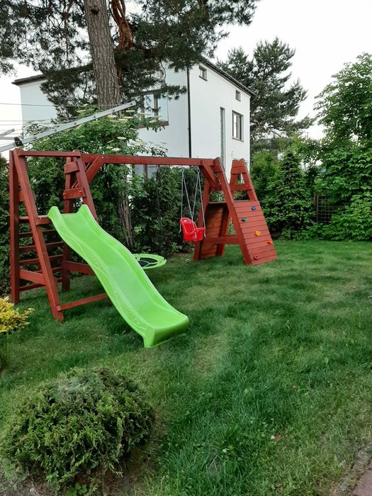 Plac, huśtawka, wyroby ogrodowe z drewna