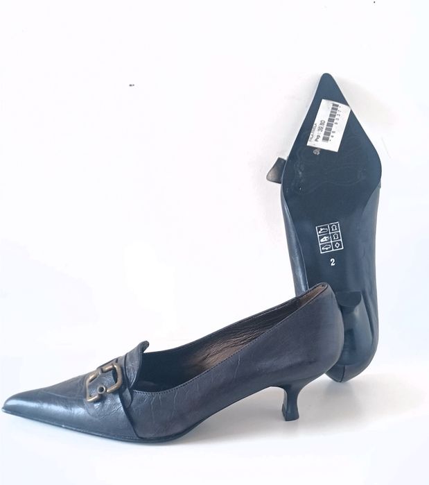 Sapatos CASANOVA em pele cor preto