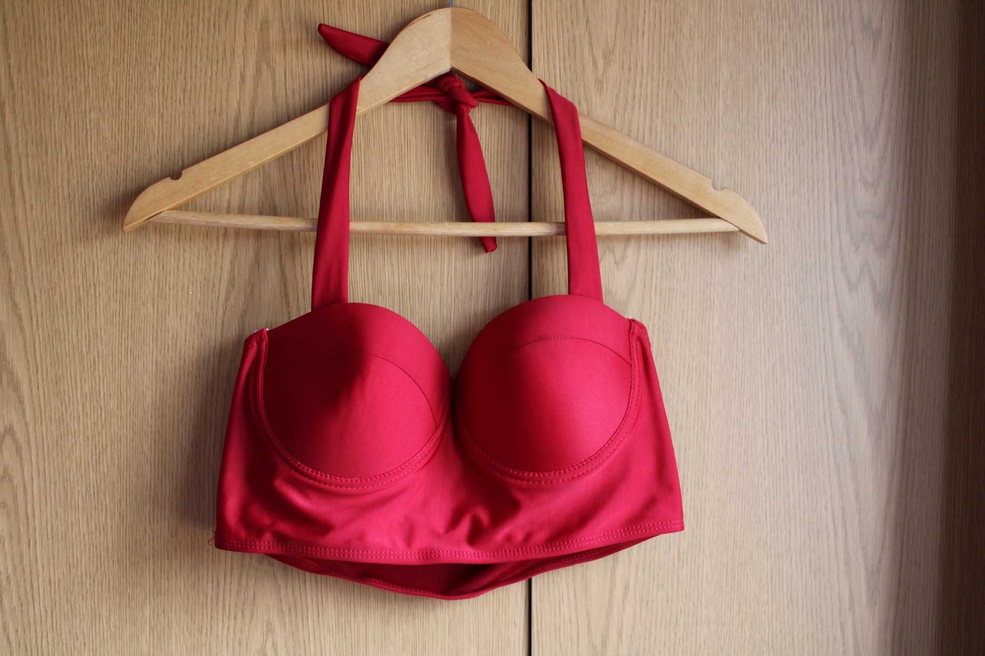 Bikini Vermelho.