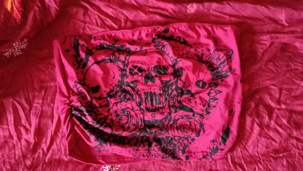 Sprzedam ubrania (topy itp)