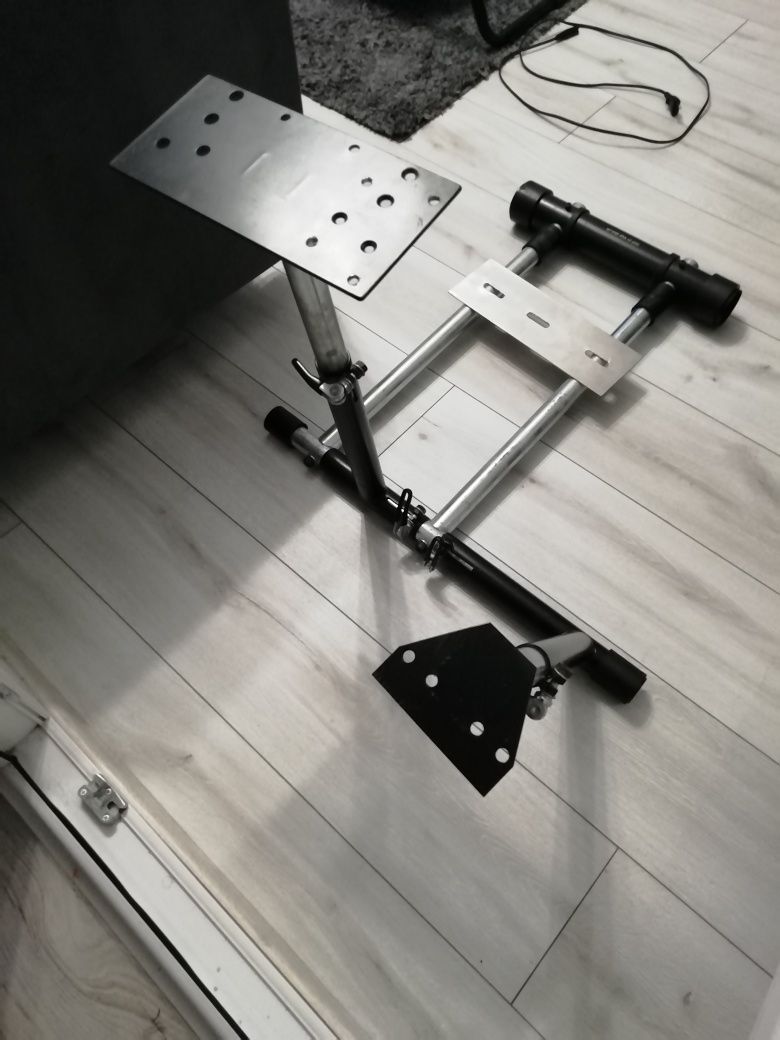 Kokpit sim Racing Whell Stand Pro z przystawką pod shifter