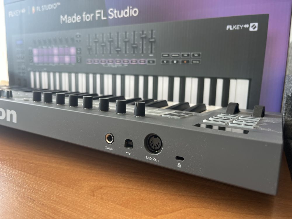 Novation Fl Key 49 w idealnym stanie