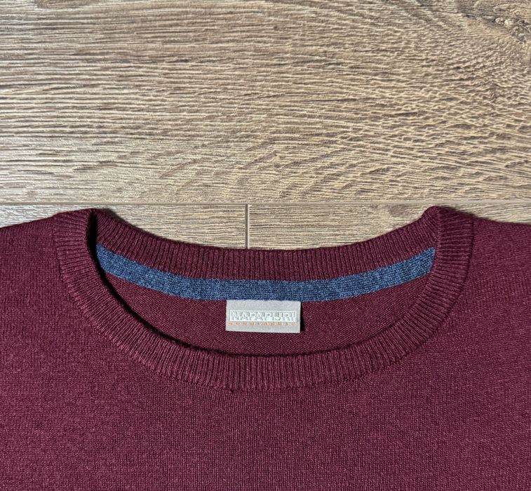 Свитер Napapijri .