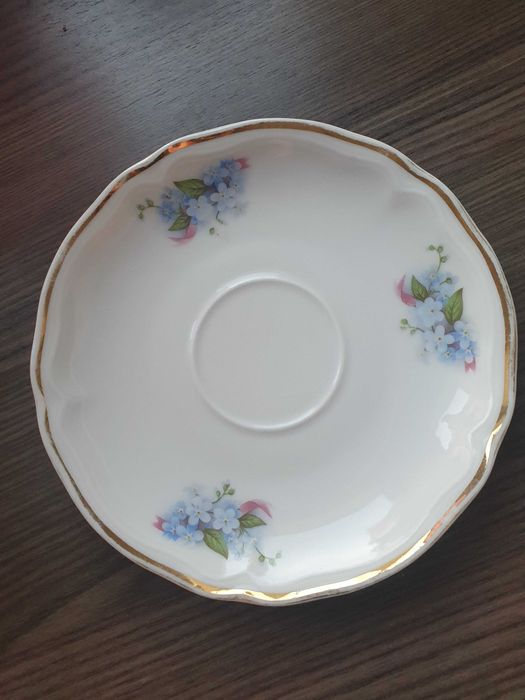 Talerzyki porcelanowe niezapominajka i róże