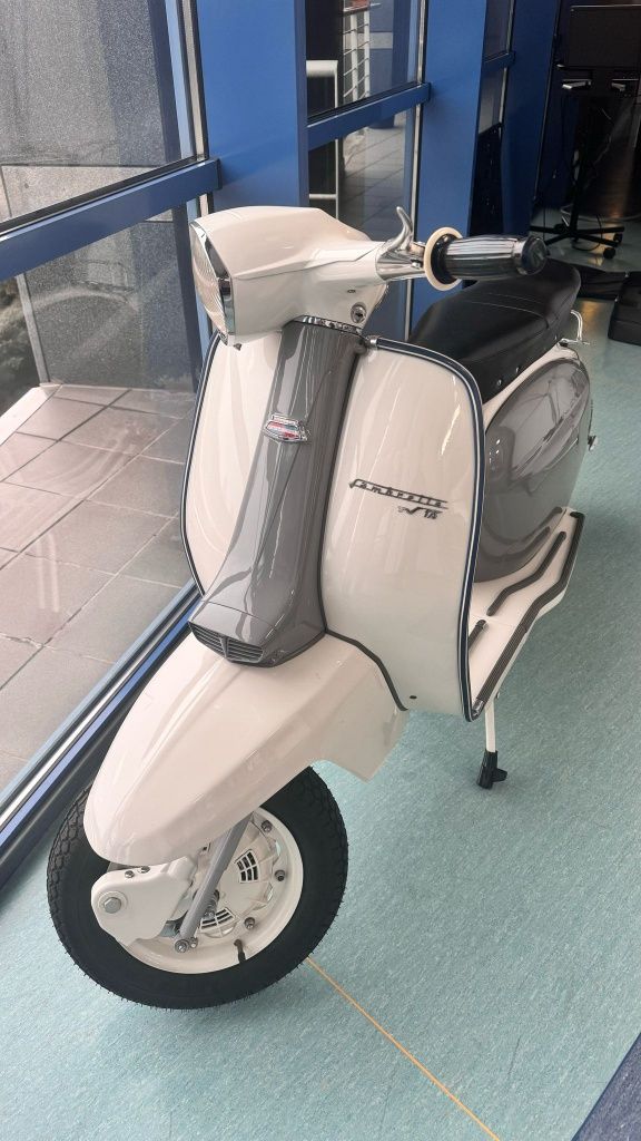 Lambretta TV 175